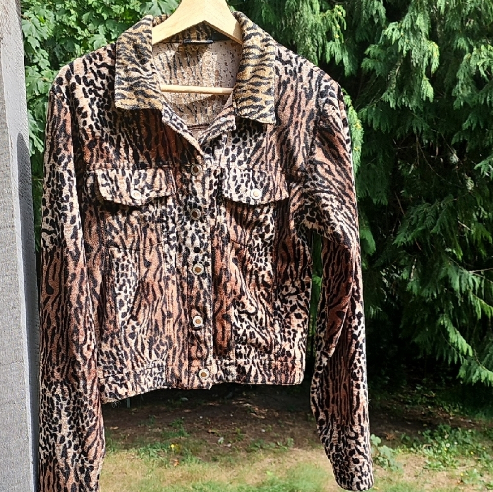 Vintage Jonathan G Leopard Print Jean Jacket